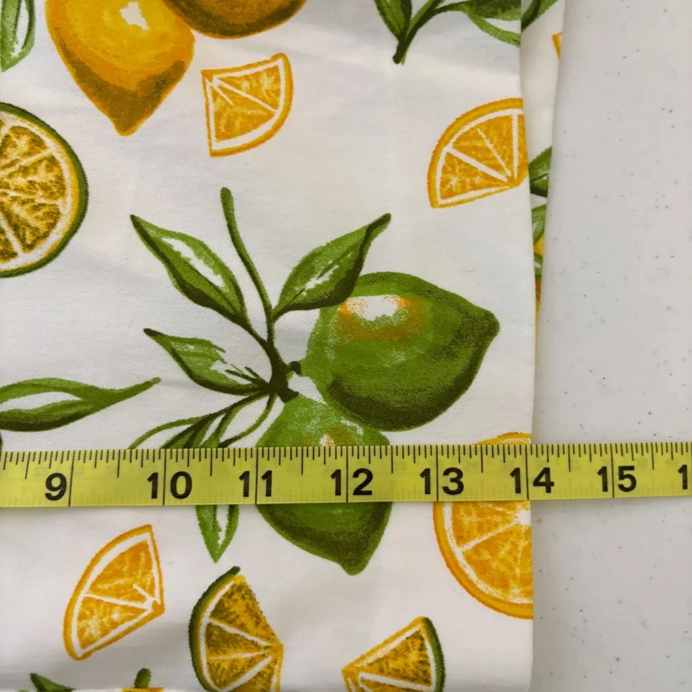Isaac Mizrahi New York WomensTailored‎ Shorts 6 Lemon Lime Citrus Print Preppy